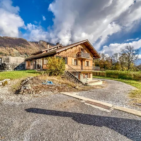 Apartment Au Pied Des Cimes Meuble De Tourisme 3 Etoiles Classement 2023 Cons-Sainte-Colombe